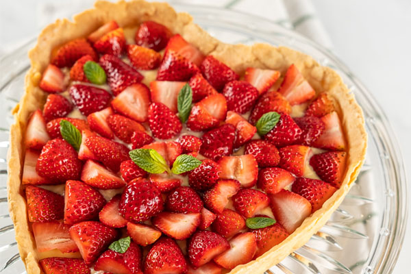 Strawberry Crème Pâtissière pie